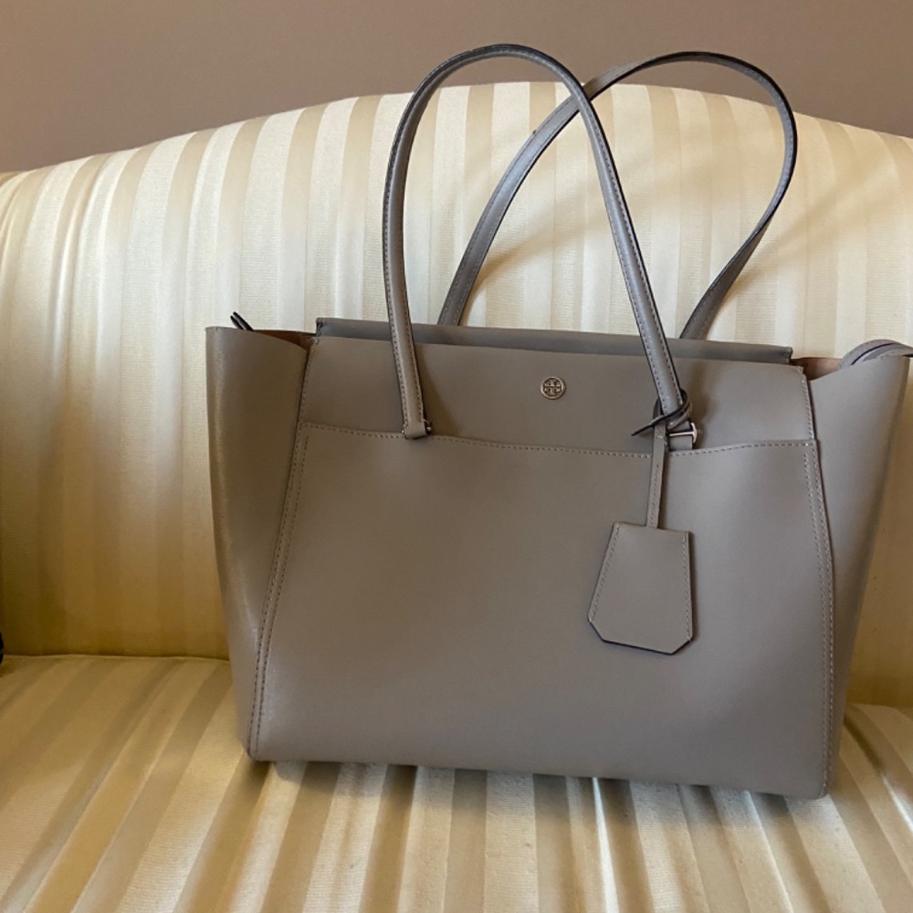 Tory Burch Tote Handbag - Picture 6 of 6